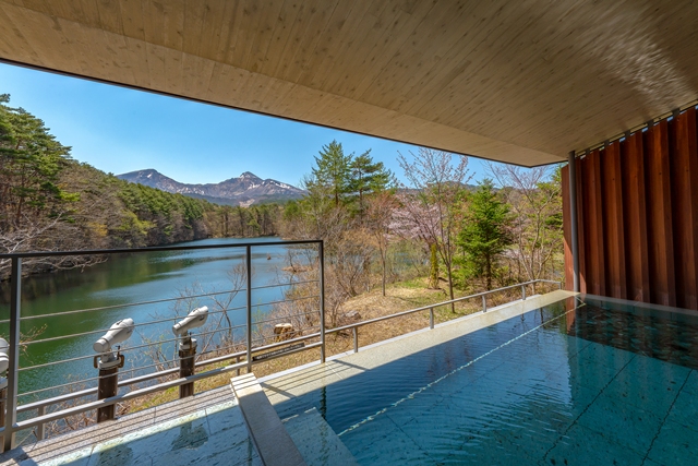 裏磐梯高ホテル　露天風呂